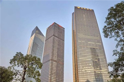 了解深圳最大的美容会所,享受尊贵的美丽体验 了解深圳最大的美容会所,享受尊贵的美丽体验